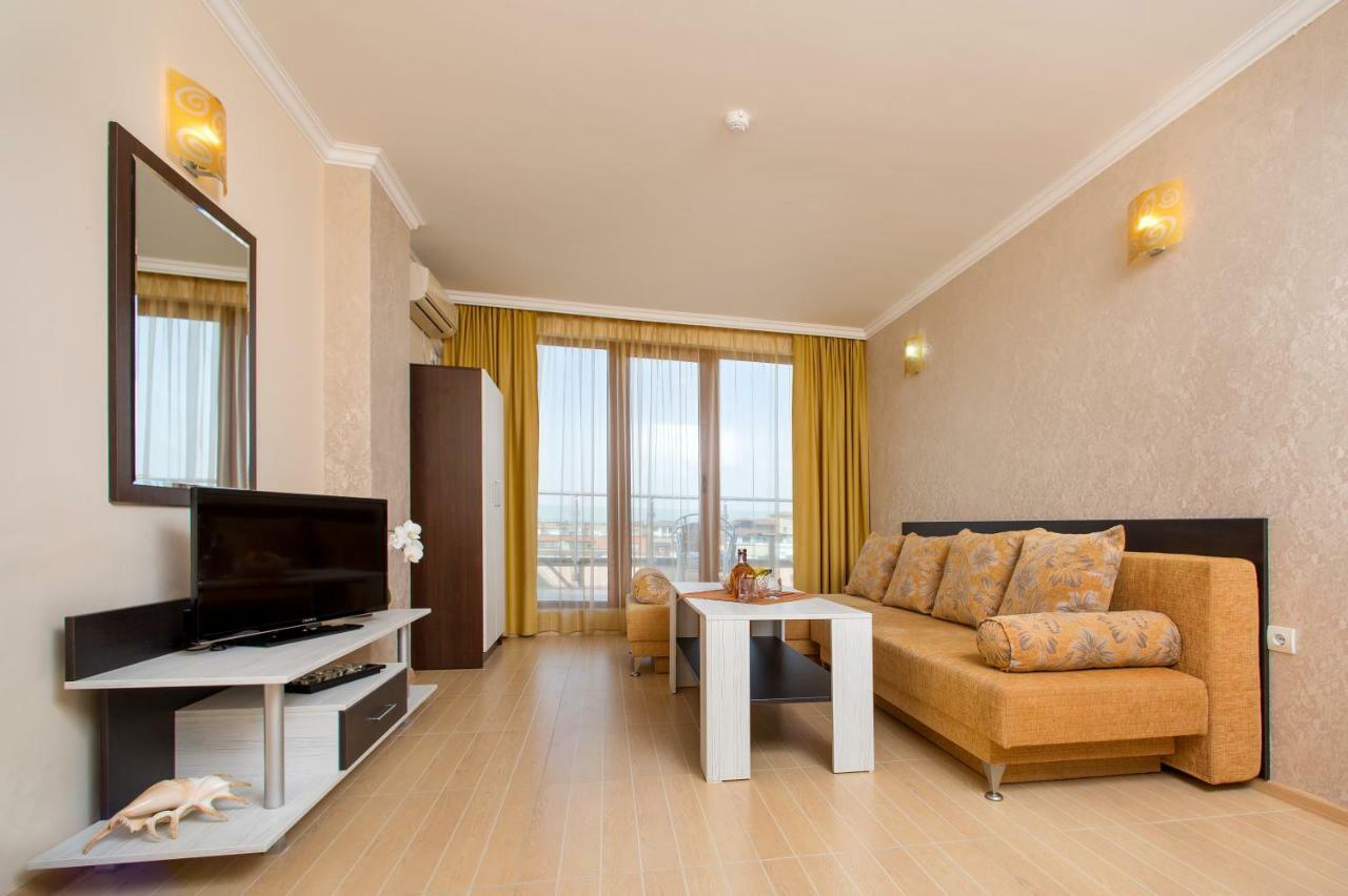 Hotel Iris เนเซบาร์ ภายนอก รูปภาพ