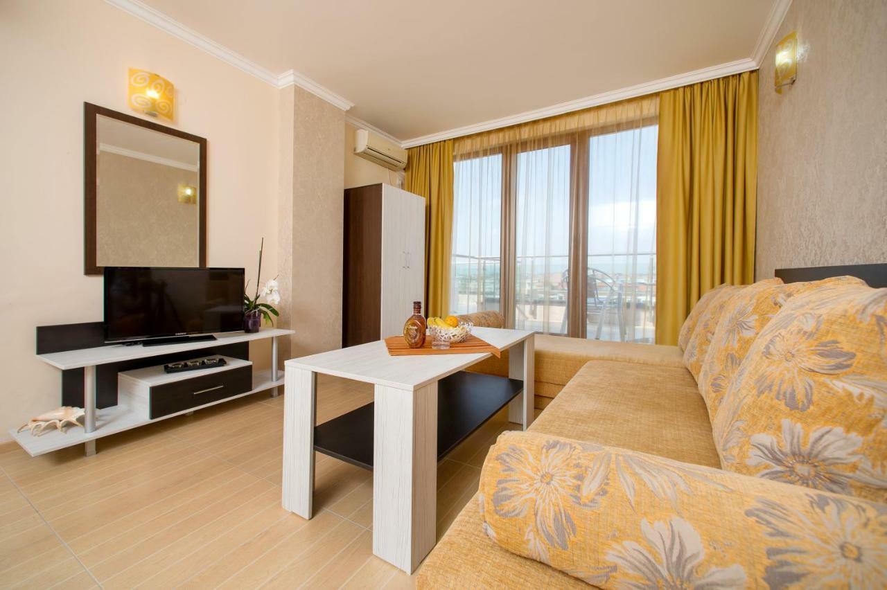 Hotel Iris เนเซบาร์ ภายนอก รูปภาพ