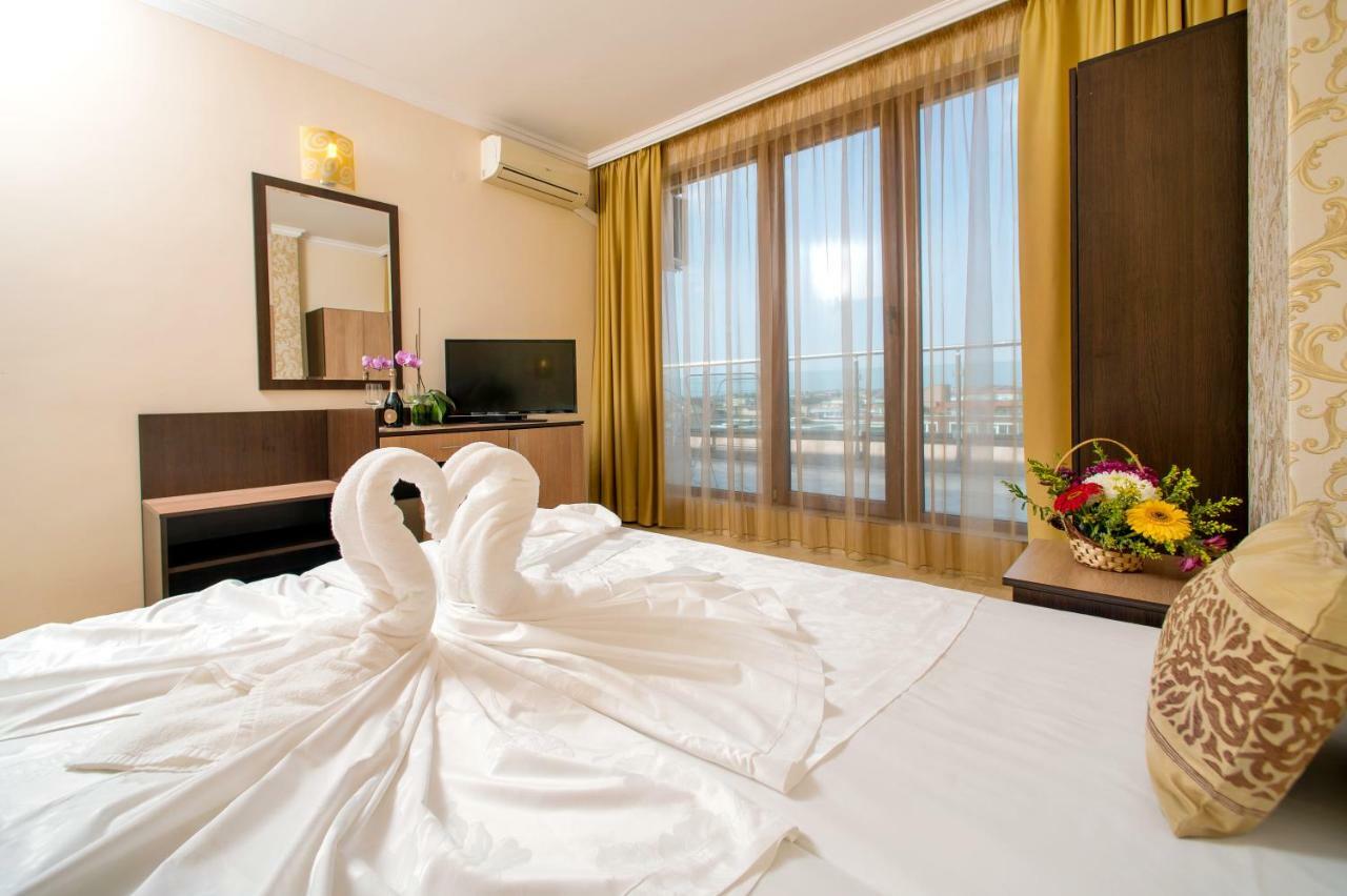 Hotel Iris เนเซบาร์ ภายนอก รูปภาพ